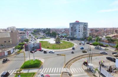 VENTA DE GRAN ALMACÉN EN CHICLAYO